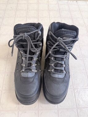 Wolverine W10553 Waterproof work boots for Men Size: 11